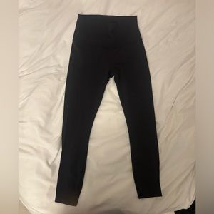 Lululemon Black leggings (I believe wonder under)
